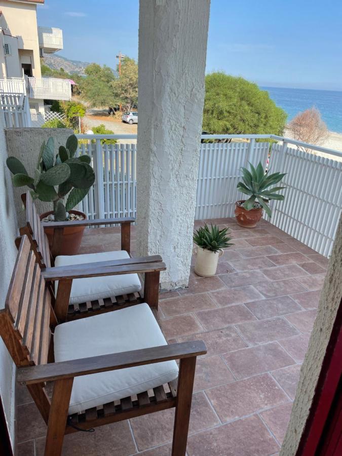 The Greek' House Apartamento Bova Marina Exterior foto